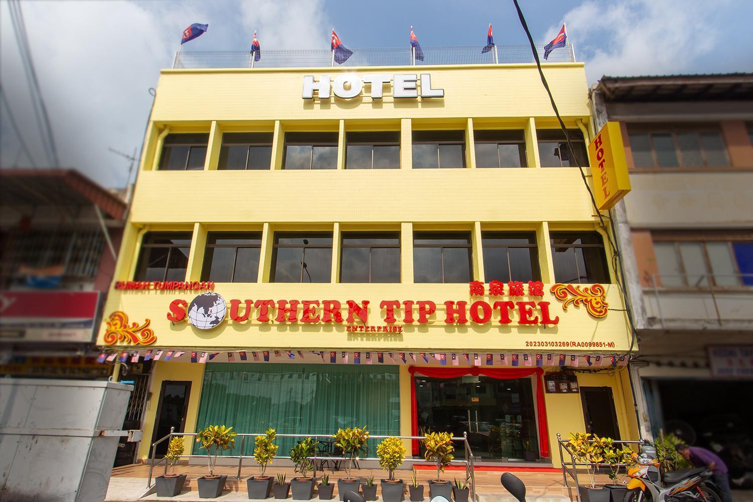Southern Tip Hotel Pontian Kecil Eksteriør billede
