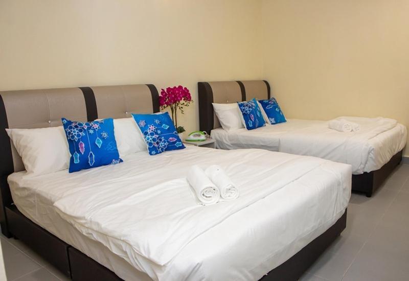 Southern Tip Hotel Pontian Kecil Eksteriør billede